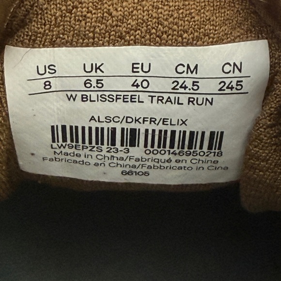 Lululemon Blissfeel Trail Womens Running Shoe | size 8 | - Picture 10 of 10